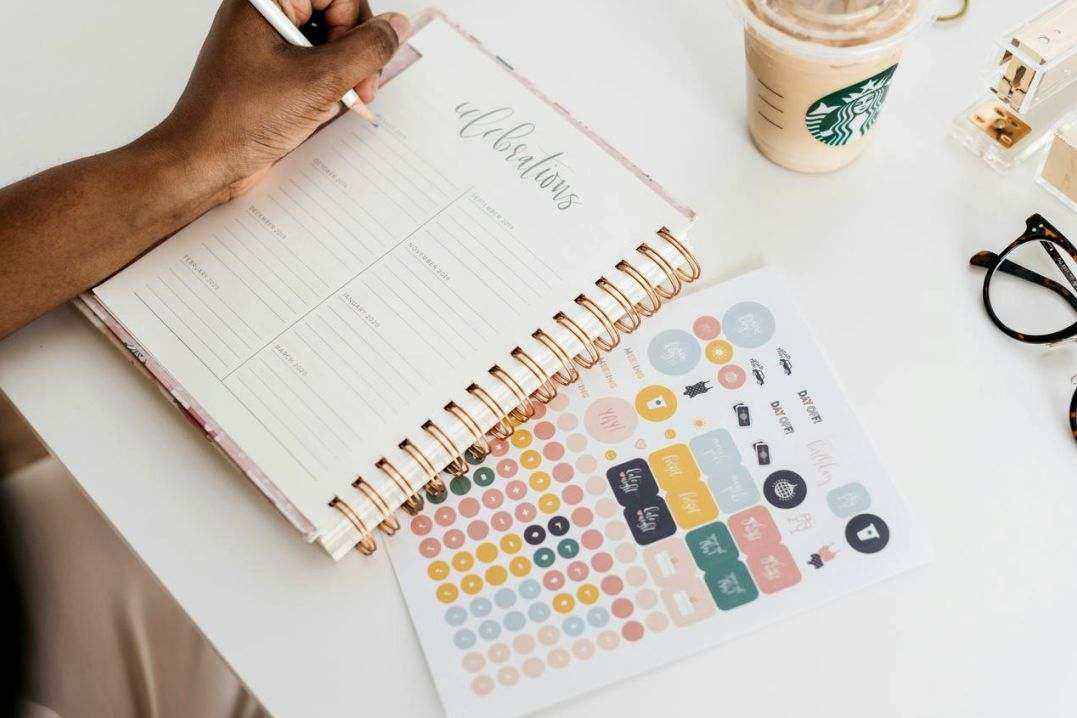 Papier A4 lisse pack 24 — visuel